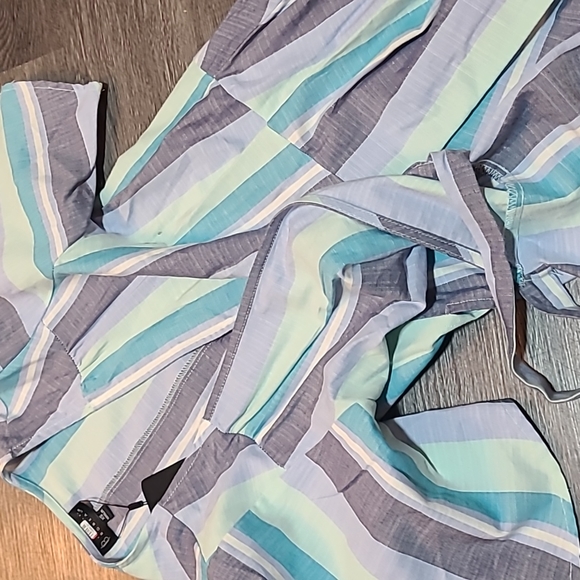 Striped wrap dress - Picture 4 of 4